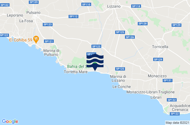 Spiaggia a Taranto, Italy潮水